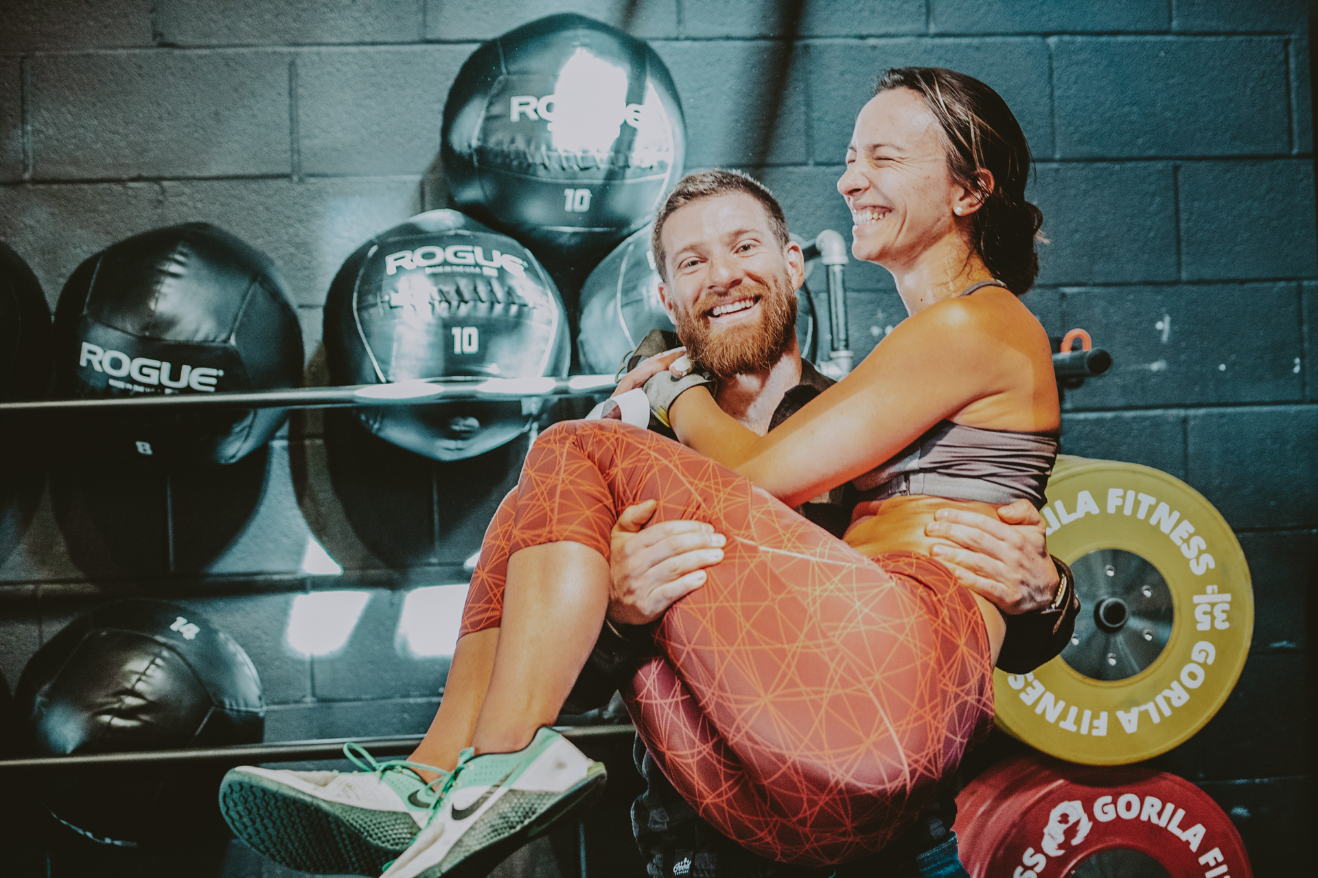 Husband and wife crossfit gym community- Victoria BC Crossfit Gym 